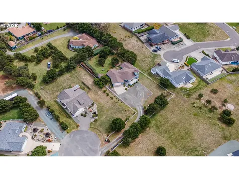 3868 Grant Place Bandon OR 97411