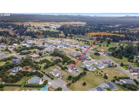 3868 Grant Place Bandon OR 97411