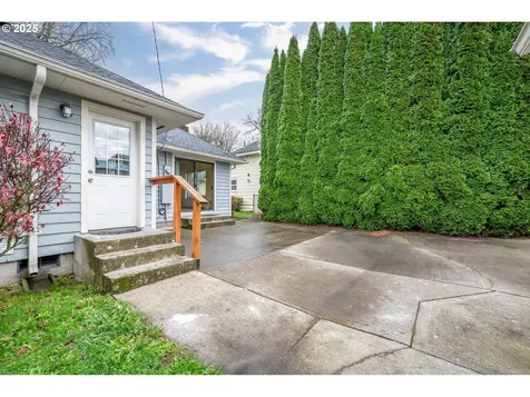 1531 Nichols Boulevard Longview WA 98632