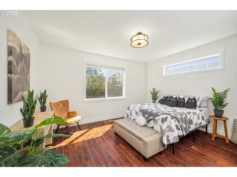 2345 Pioneer Pike Eugene OR 97401