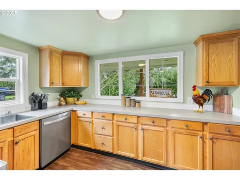 8381 S Vale Garden Road Canby OR 97013