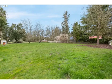 8381 S Vale Garden Road Canby OR 97013