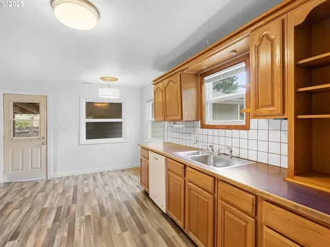 2745 SW 187th Avenue Beaverton OR 97003