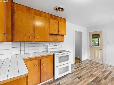 2745 SW 187th Avenue Beaverton OR 97003