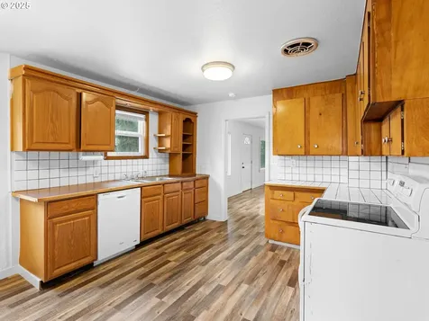 2745 SW 187th Avenue Beaverton OR 97003