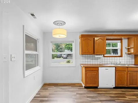 2745 SW 187th Avenue Beaverton OR 97003