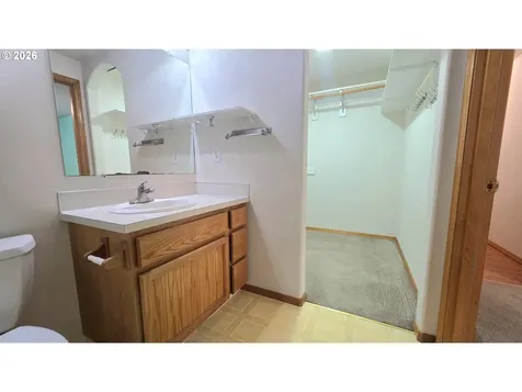 5511 NE 54th Avenue Vancouver WA 98661