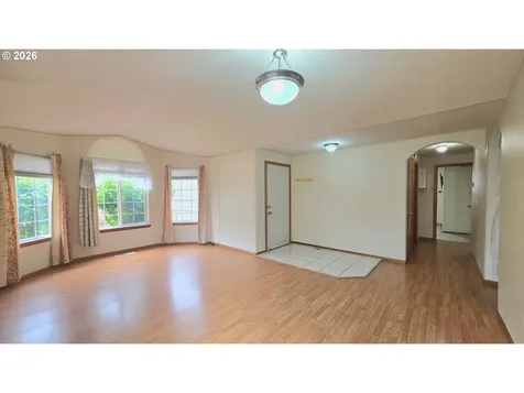 5511 NE 54th Avenue Vancouver WA 98661