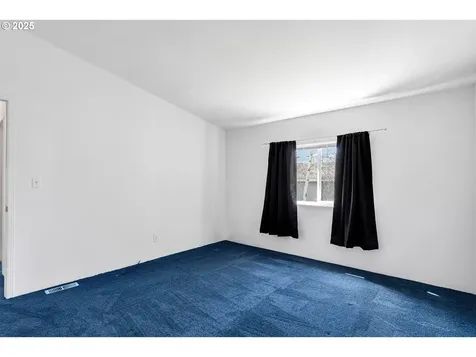 13216 NE 59th Street Vancouver WA 98682