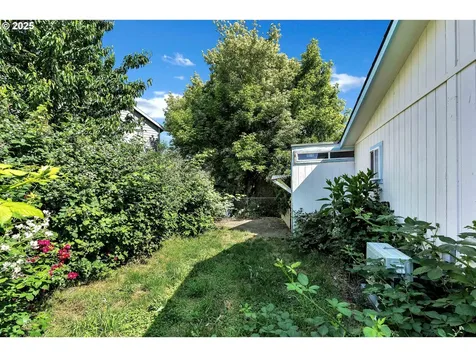 13216 NE 59th Street Vancouver WA 98682