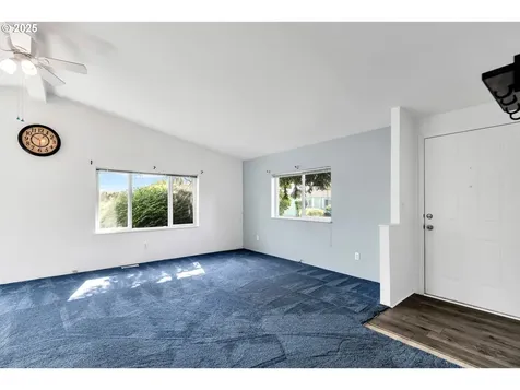 13216 NE 59th Street Vancouver WA 98682