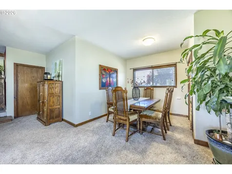 1116 Pleasant Street Springfield OR 97477
