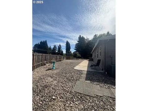 99 Rainbow Way Kelso WA 98626