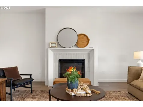 151 E Airedale Avenue La Center WA 98629
