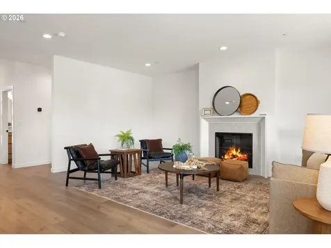 151 E Airedale Avenue La Center WA 98629