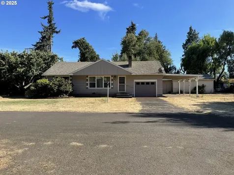 40 Allen Avenue Springfield OR 97477