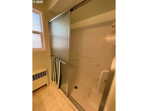 40 Allen Avenue Springfield OR 97477