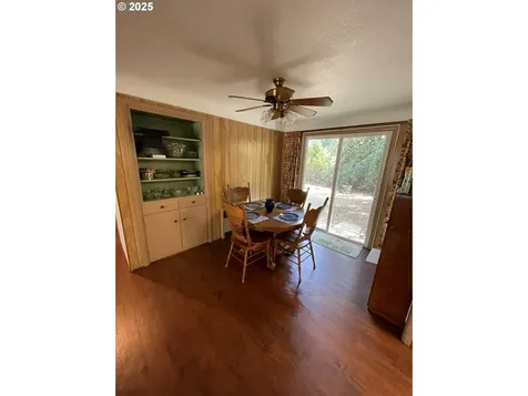 40 Allen Avenue Springfield OR 97477