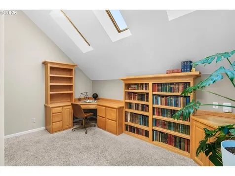 4420 NW Kahneeta Drive Portland OR 97229