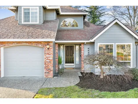 4420 NW Kahneeta Drive Portland OR 97229