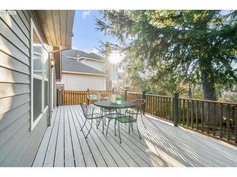 4420 NW Kahneeta Drive Portland OR 97229