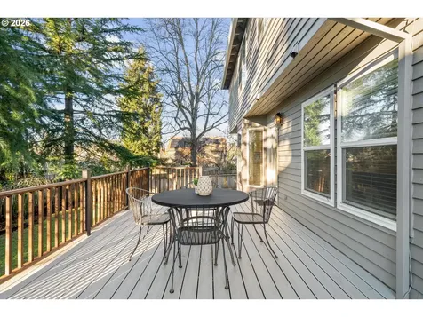 4420 NW Kahneeta Drive Portland OR 97229