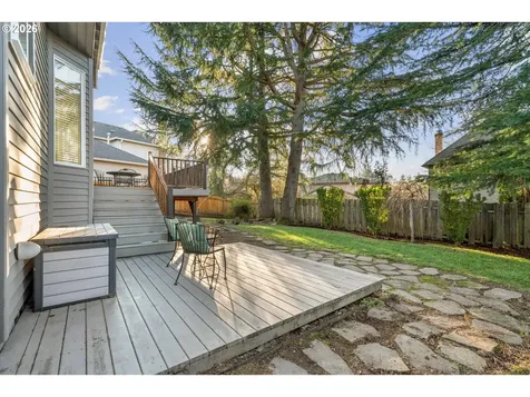 4420 NW Kahneeta Drive Portland OR 97229