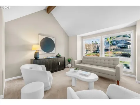 4420 NW Kahneeta Drive Portland OR 97229