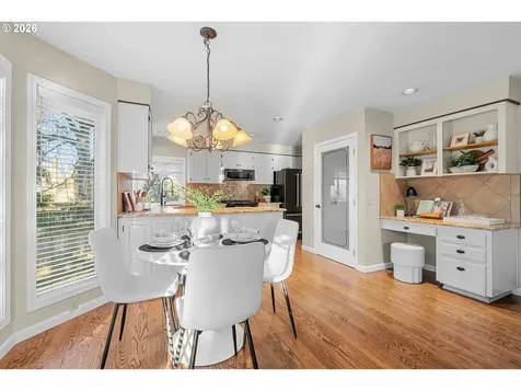 4420 NW Kahneeta Drive Portland OR 97229