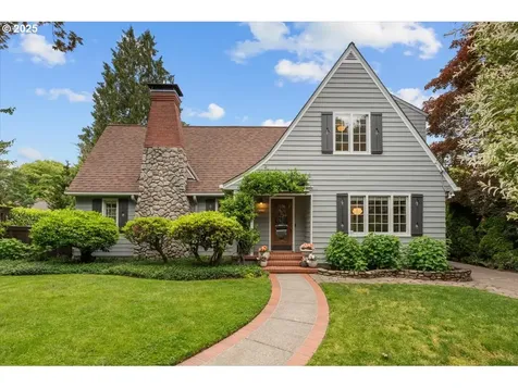 7215 SE 34th Avenue Portland OR 97202