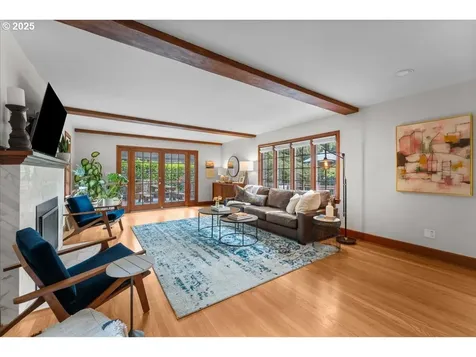 7215 SE 34th Avenue Portland OR 97202