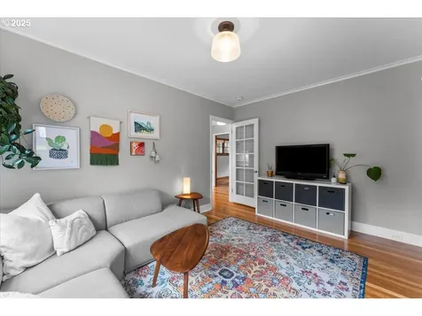 7215 SE 34th Avenue Portland OR 97202
