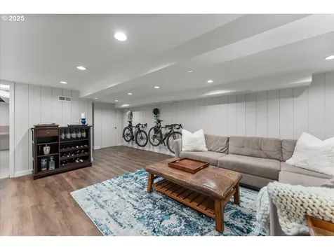 7215 SE 34th Avenue Portland OR 97202