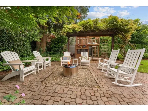 7215 SE 34th Avenue Portland OR 97202