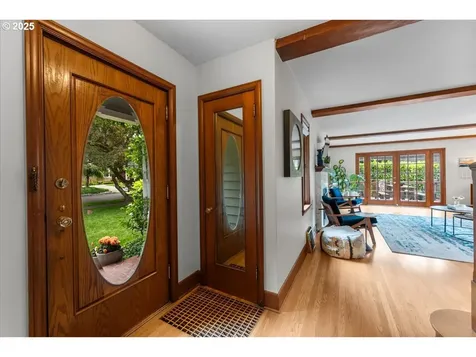 7215 SE 34th Avenue Portland OR 97202