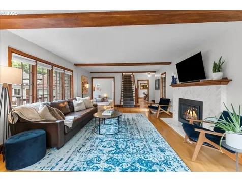 7215 SE 34th Avenue Portland OR 97202