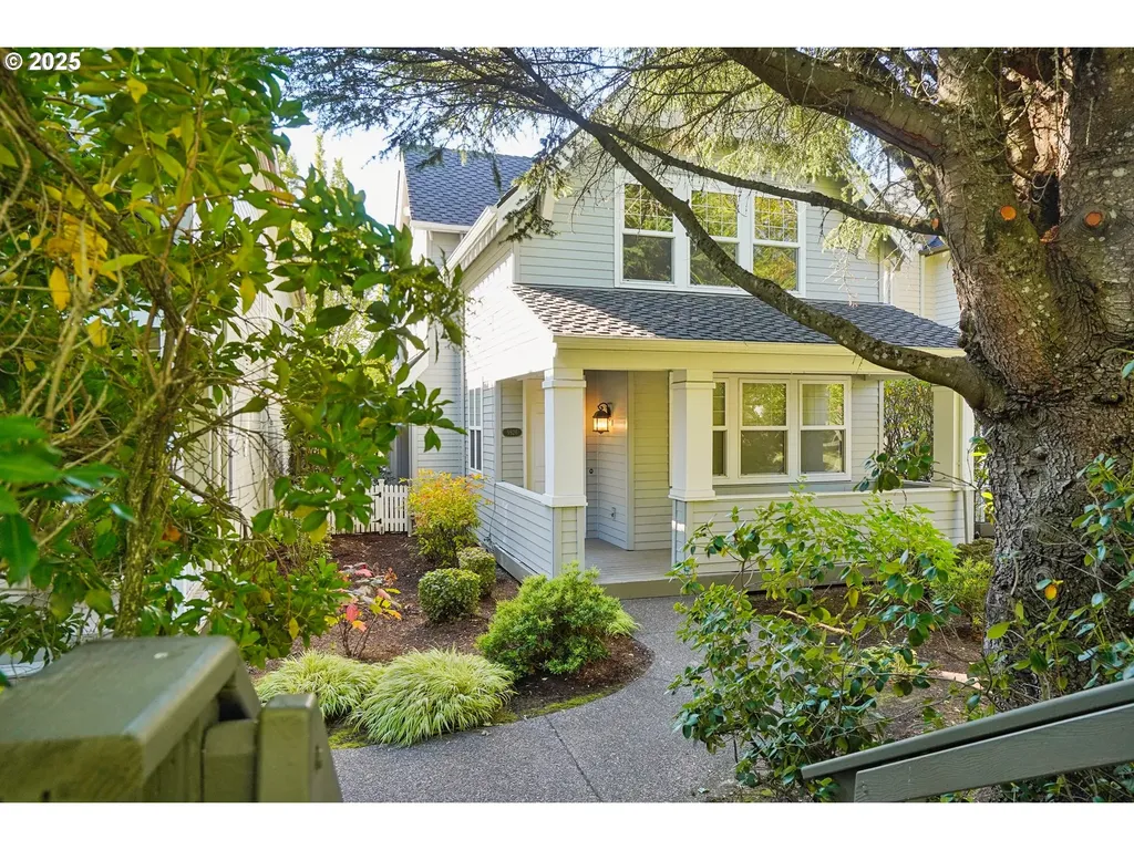 9926 NW Justus Lane Portland OR 97229