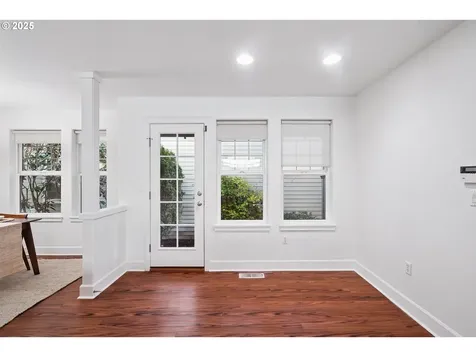 9926 NW Justus Lane Portland OR 97229