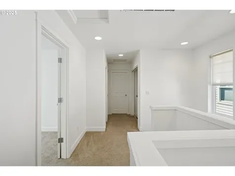 9926 NW Justus Lane Portland OR 97229