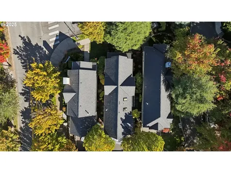 9926 NW Justus Lane Portland OR 97229