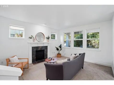 9926 NW Justus Lane Portland OR 97229