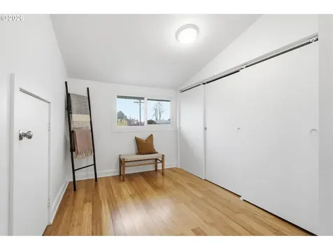 1644 N Ainsworth Street Portland OR 97217