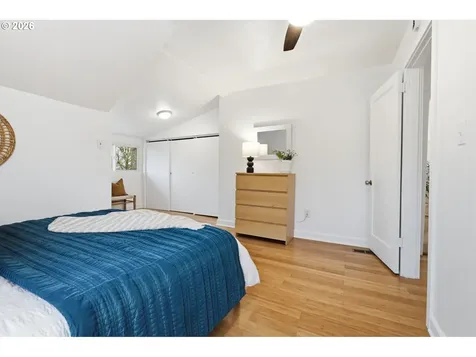 1644 N Ainsworth Street Portland OR 97217