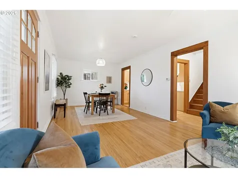 1644 N Ainsworth Street Portland OR 97217
