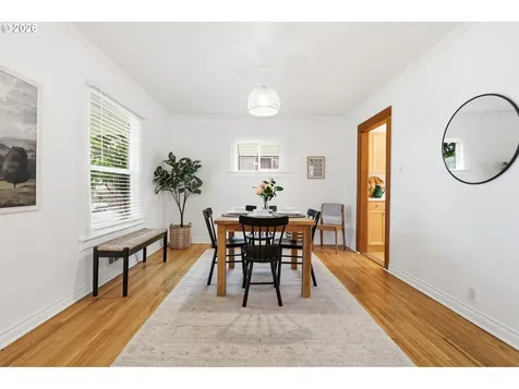 1644 N Ainsworth Street Portland OR 97217