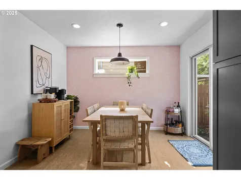 5811 SE 23rd Avenue Portland OR 97202