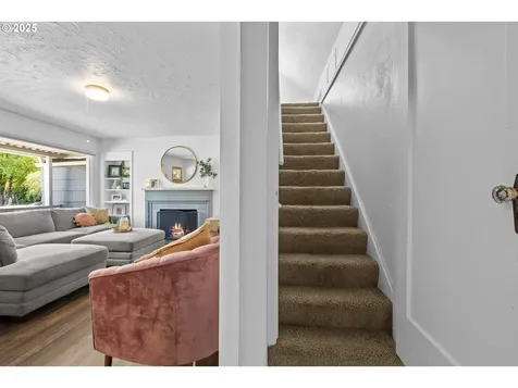 5811 SE 23rd Avenue Portland OR 97202