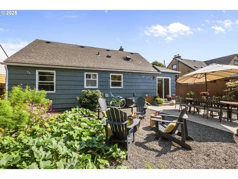 5811 SE 23rd Avenue Portland OR 97202
