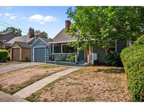 5811 SE 23rd Avenue Portland OR 97202