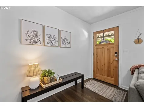 5811 SE 23rd Avenue Portland OR 97202
